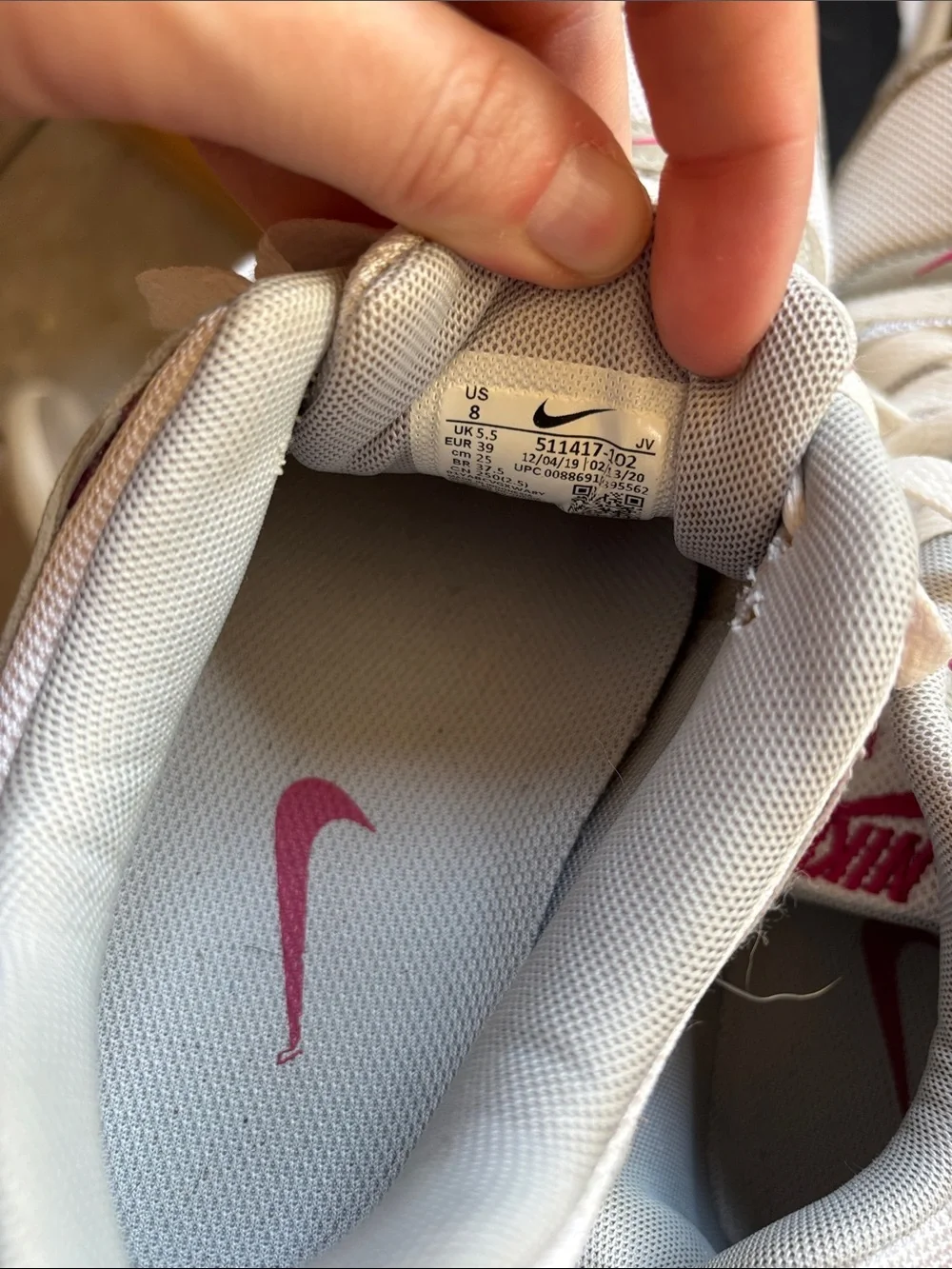 Nike Women’s White and Pink Athletic Sneakers - Picture 4 of 4